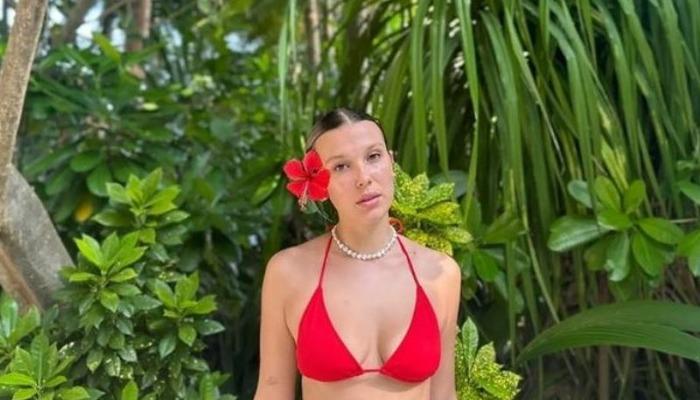 Millie Bobby Brown tatilden paylaştı! Bikini altı küçük bulundu