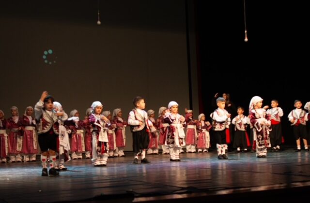 FOGEM’in organize ettiği “Nerede Kalmıştık” Folklor Şöleni 2023 Lefkoşa’da gerçekleştirildi