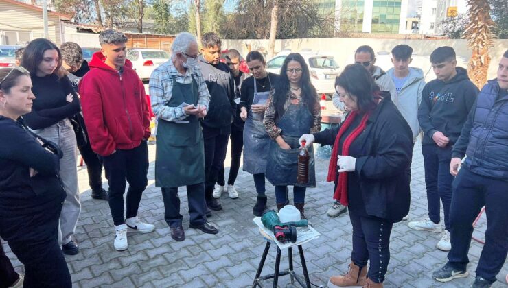 “Untitled” sergisi ve sanat etkinliği Atatürk Meslek Lisesinde gerçekleşen workshoplarla tamamlandı