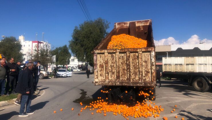 Narenciyeciler Güzelyurt çemberinde eylem yaptı