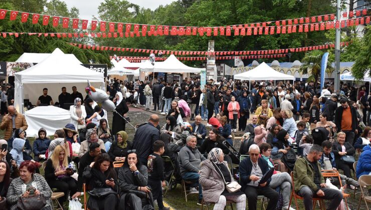 Fransa’da “Givors Türk Kültür Festivali”ni 25 bin kişi ziyaret etti