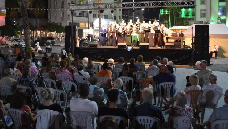 Girne Kordonboyu’nda konser