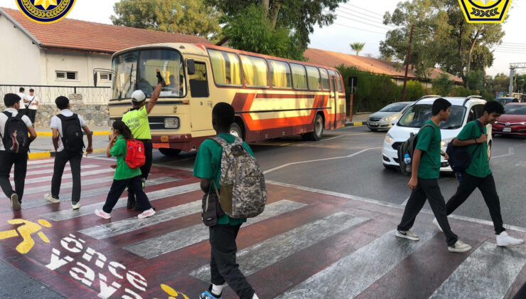 Okullar açılıyor… Polis trafikte dikkat edilmesi gerekenleri paylaştı